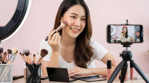 呦呦视频美妆视频教程